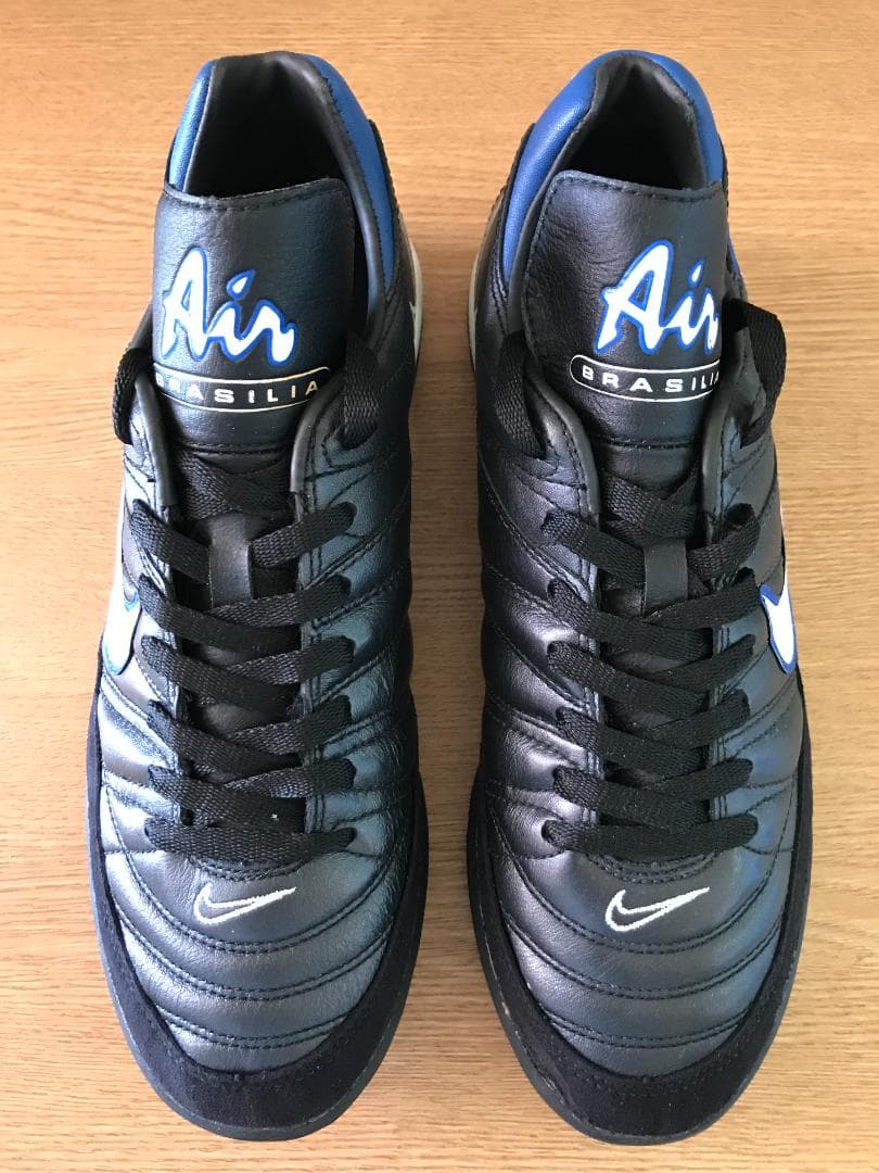 NIKE 98 エアブラジリア　ＴＦ　２７．０cm