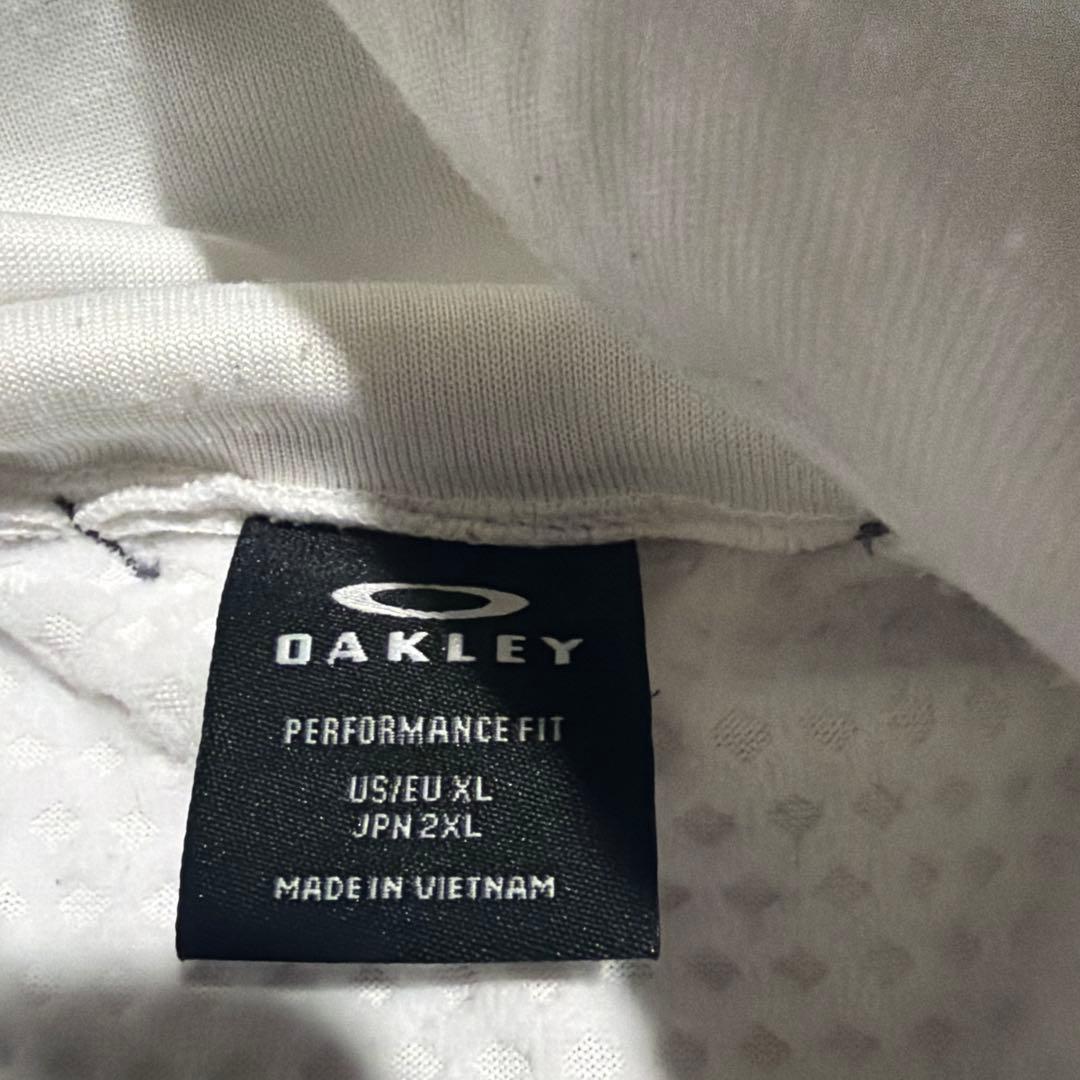 Oakley ハイネック ホワイトシャツ　2XL