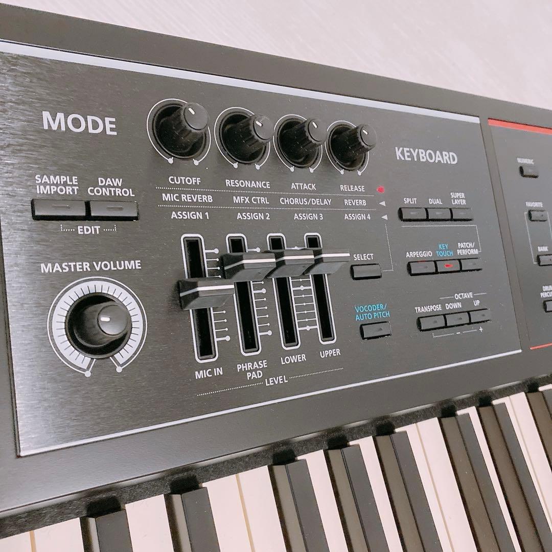 Roland JUNO-DS88 シンセサイザー