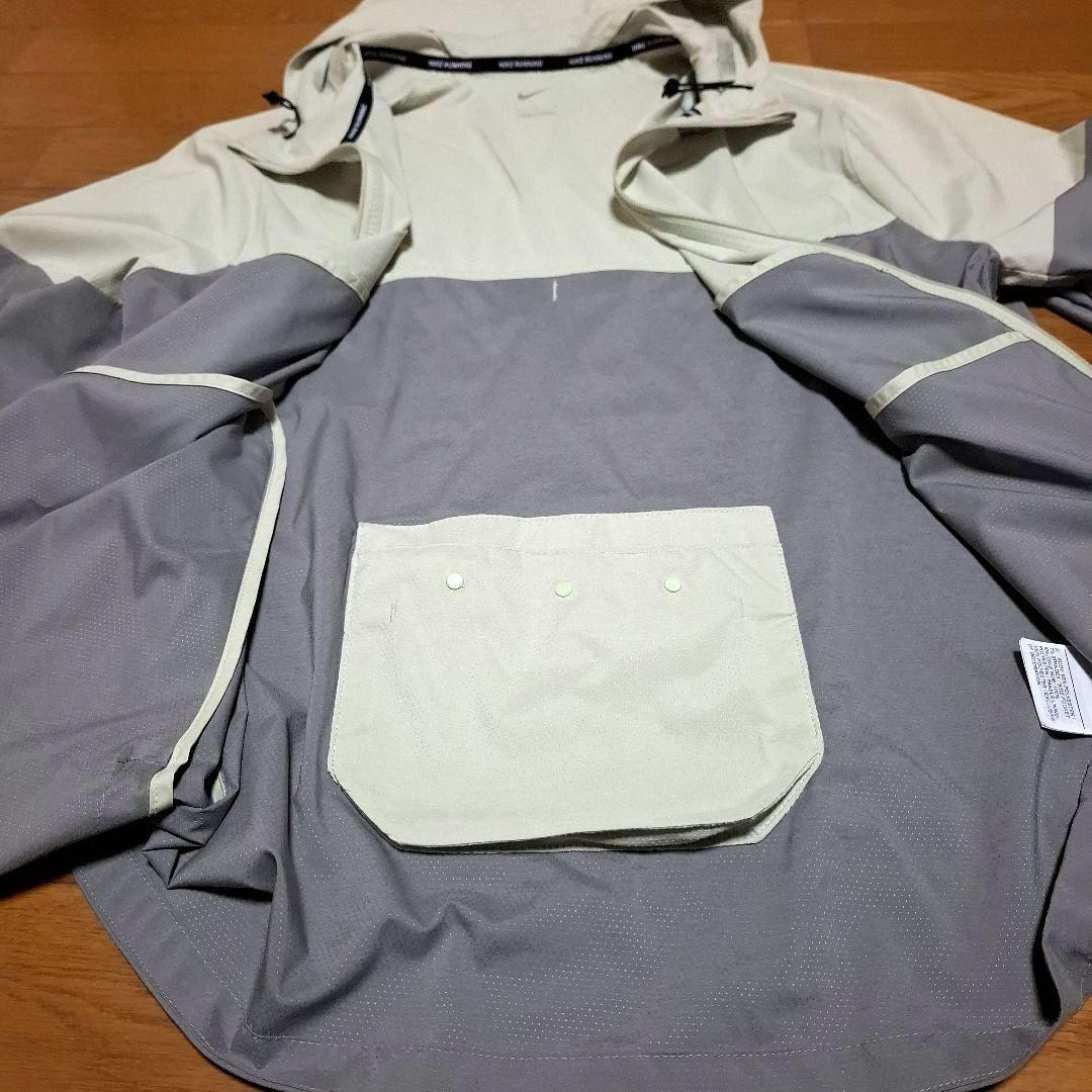 Nike ウィンドラ ンナー　レペル ランニングジャケッ　L ポケッ ト収納式