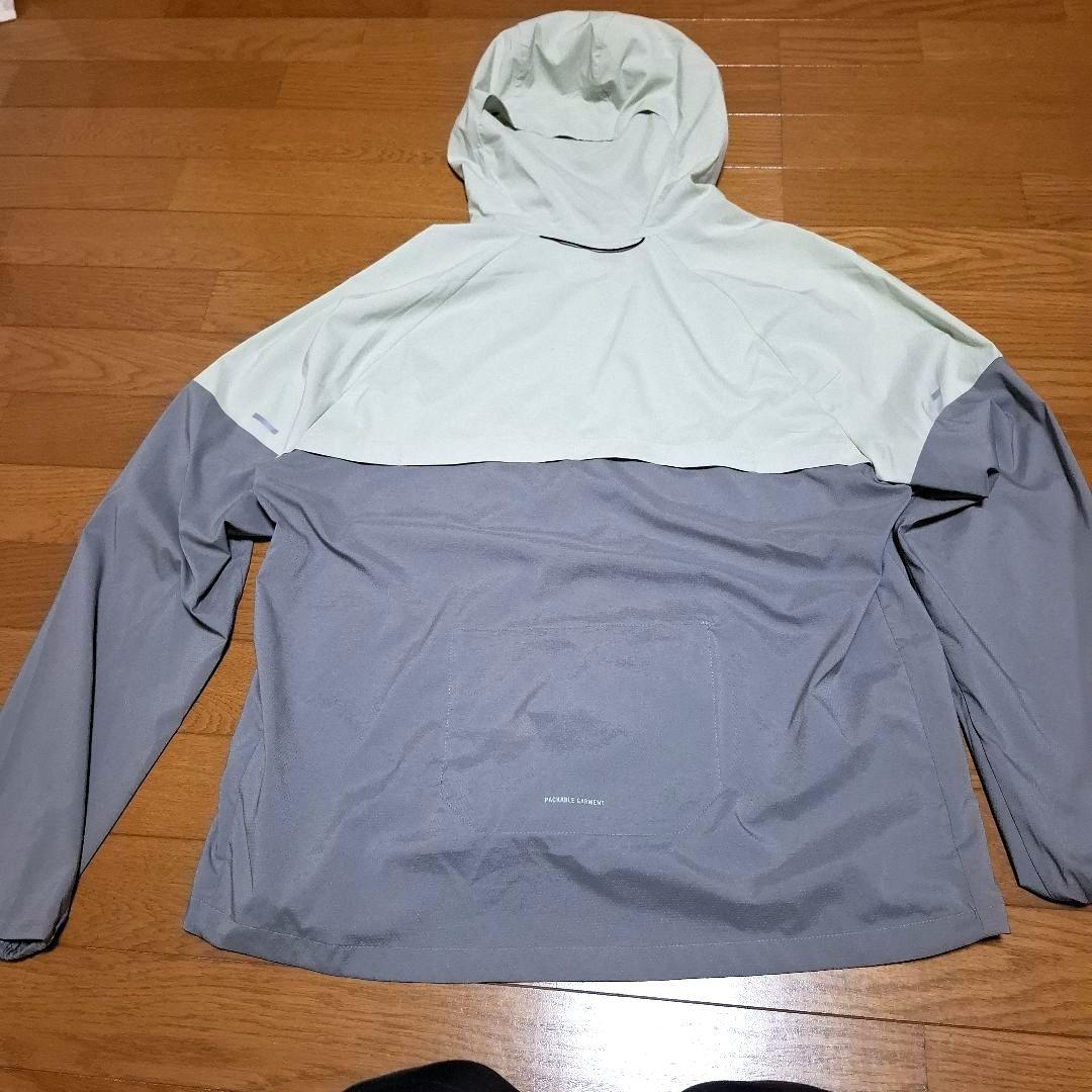 Nike ウィンドラ ンナー　レペル ランニングジャケッ　L ポケッ ト収納式