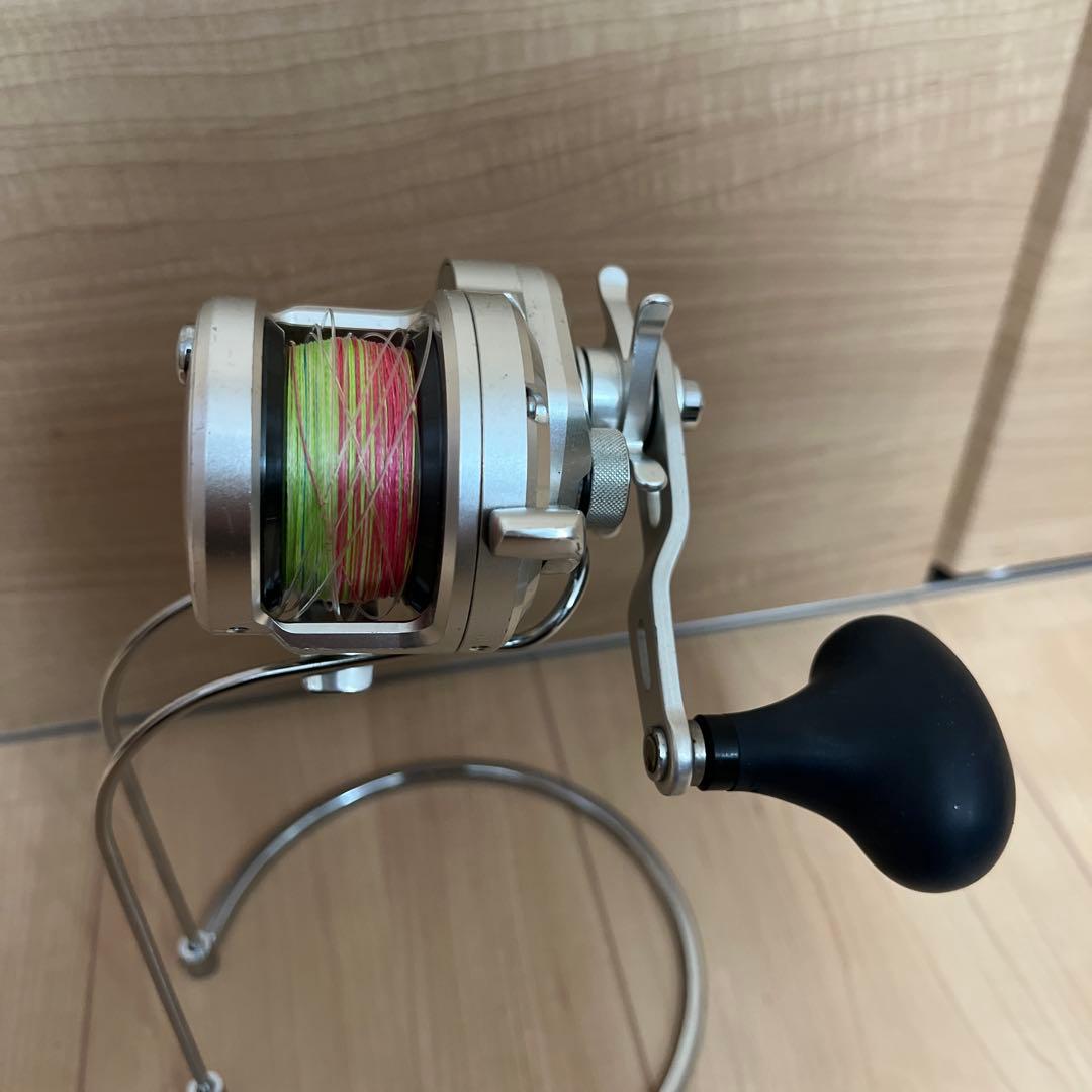 11OCEA JIGGER ベイトリール 1000HG