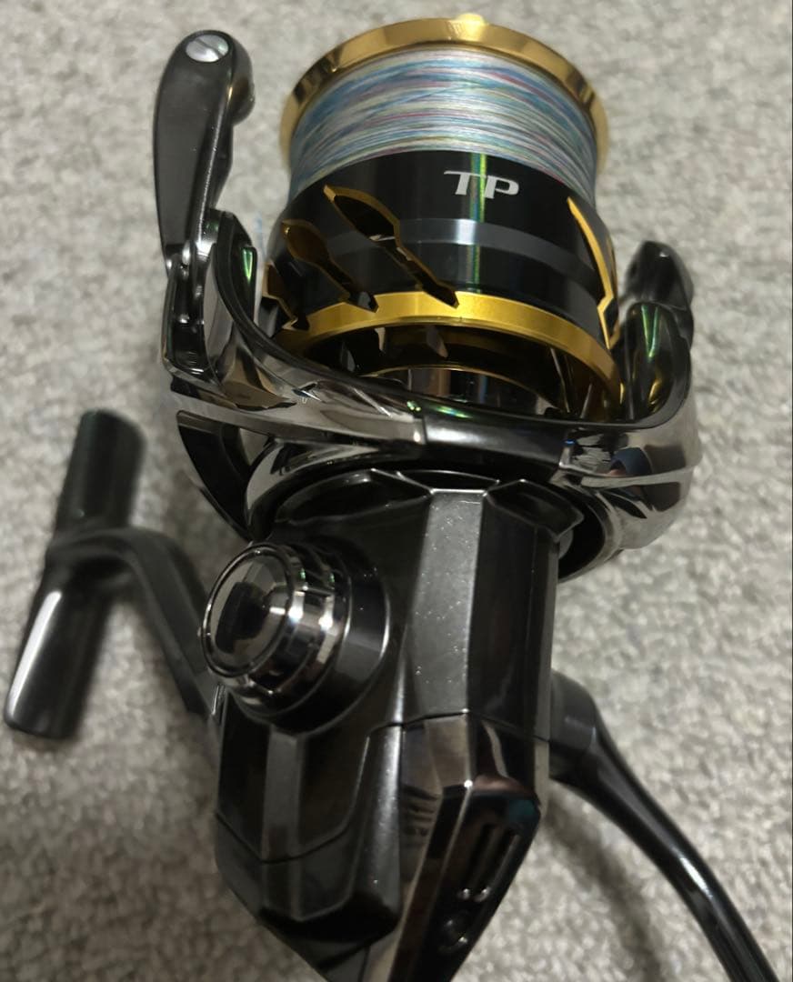 【美品】シマノ 20ツインパワー C5000XG TWIN POWER