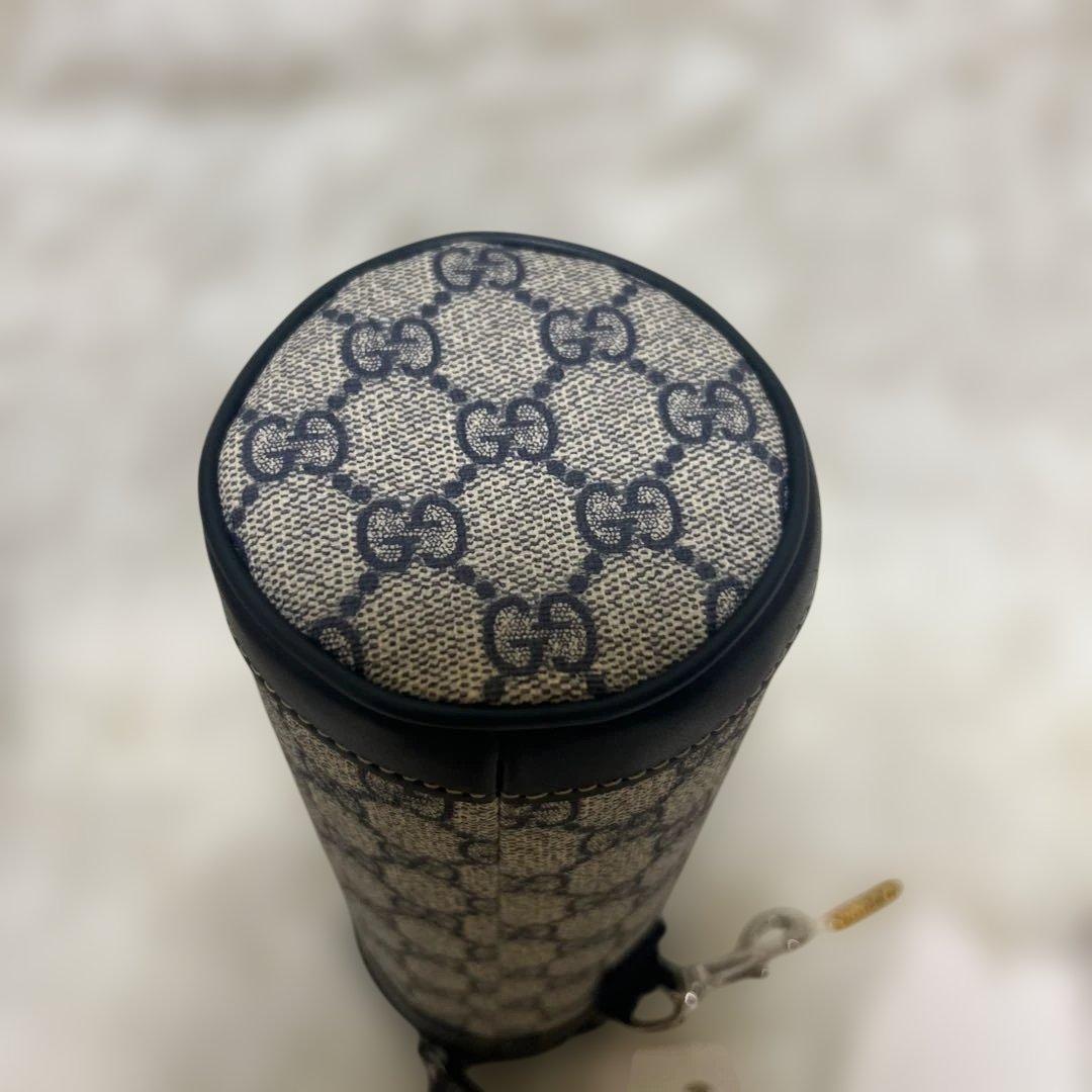 【未使用】GUCCI ボトルケース　ネイビー　GG 内部アルミ加工
