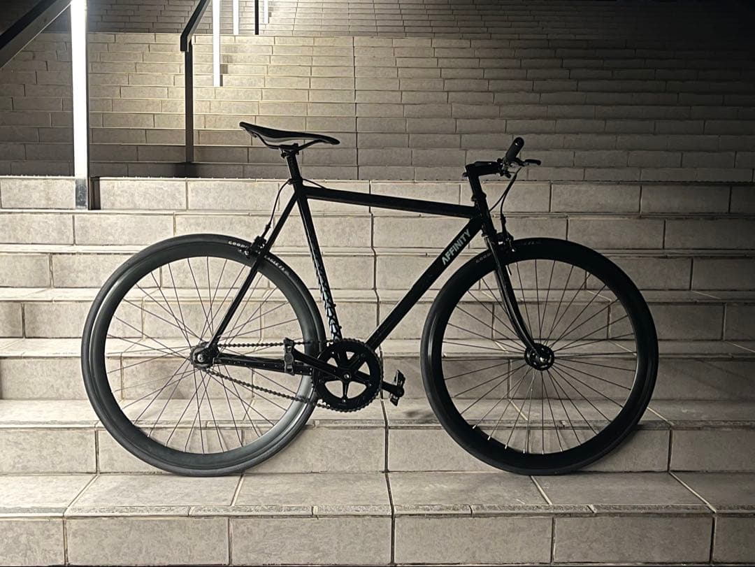 AFFINITY lo pro ピストバイク（CHRIS KING トムソン）