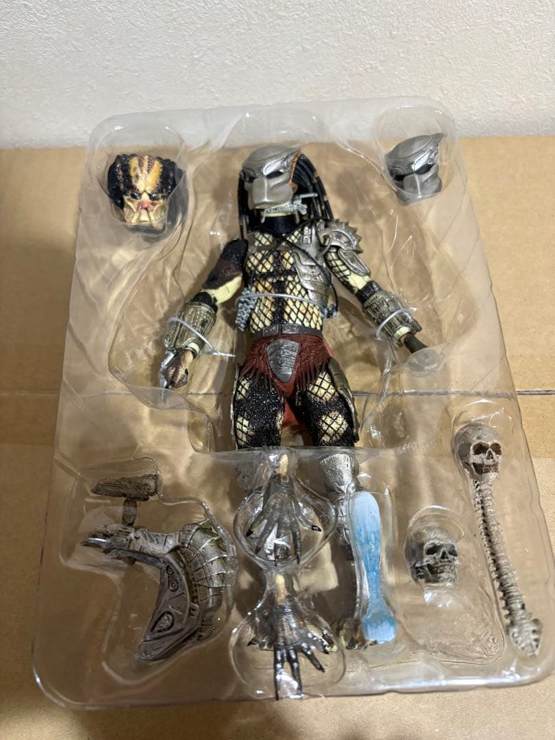 neca ネカ プレデター ジャングルハンター 363026225
