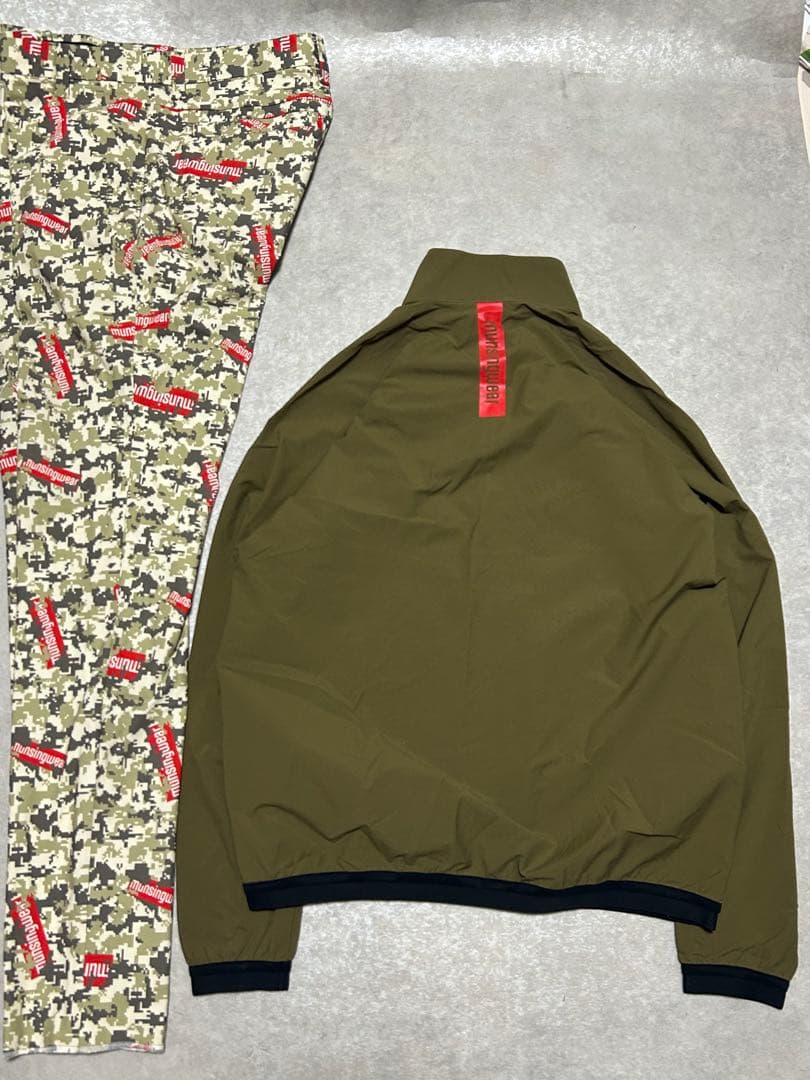 未使用 マンシングウェア　セットアップ　ジャージ　パンツ XLジャケット XL