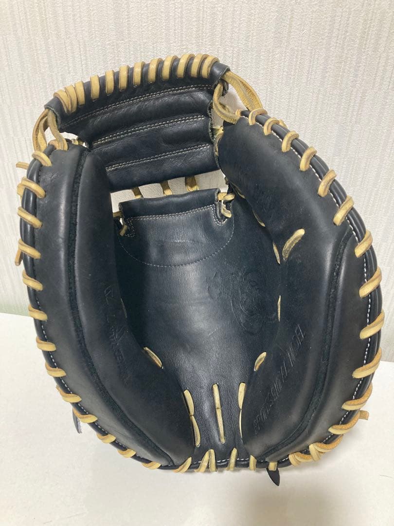 ハタケヤマ　軟式用キャッチャーミット黒 PRO-M08 美品　即戦力