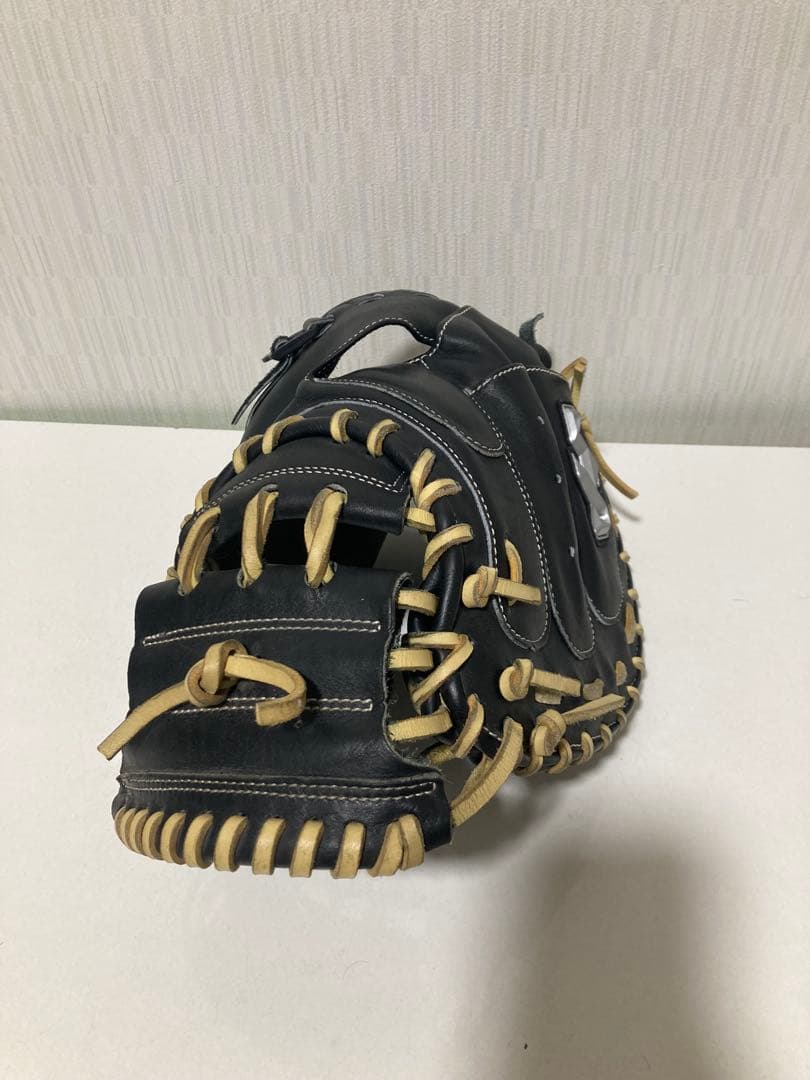 ハタケヤマ　軟式用キャッチャーミット黒 PRO-M08 美品　即戦力