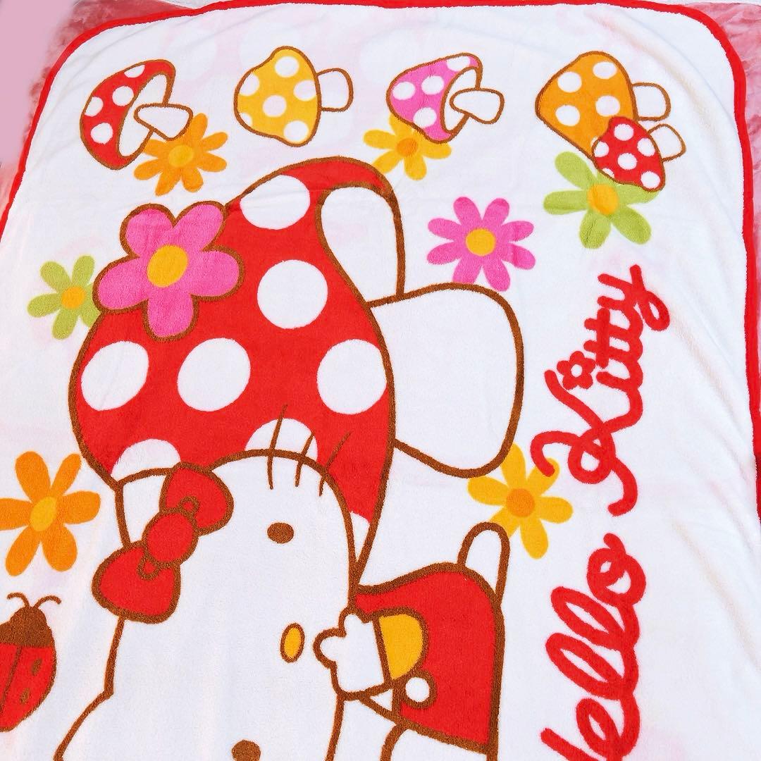 希少レア　ハローキティ　ブランケット　きのこ　2006年製 サンリオ　平成レトロ