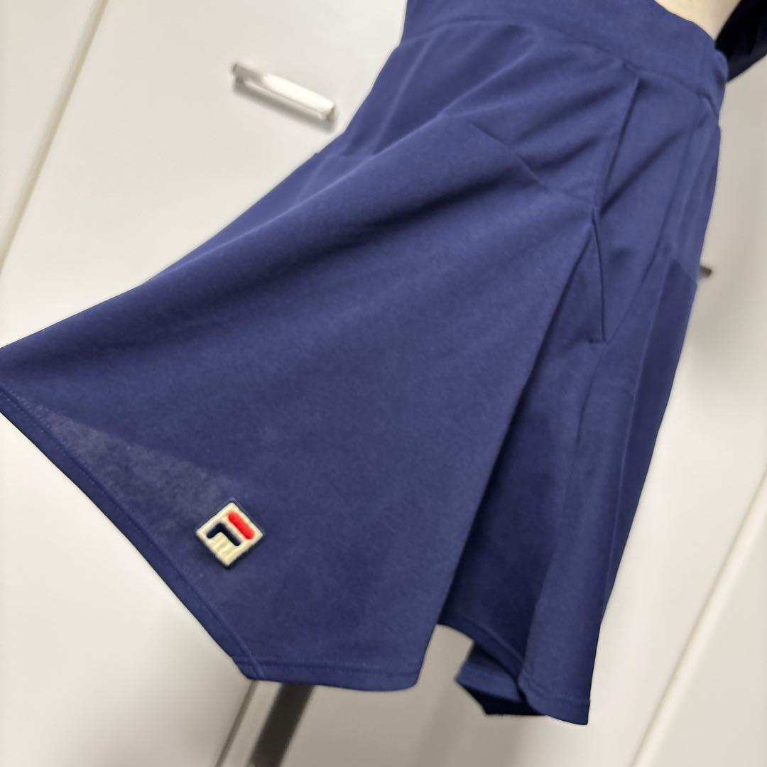 FILA ネイビー フリル付き半袖ウェア　セットアップ
