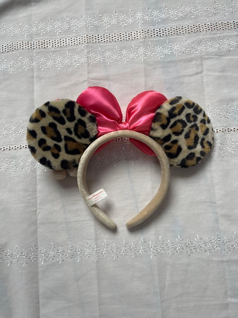即日発送⭕️ ディズニー ヒョウ柄 ミニー カチューシャ ミニーちゃん 美品 jk