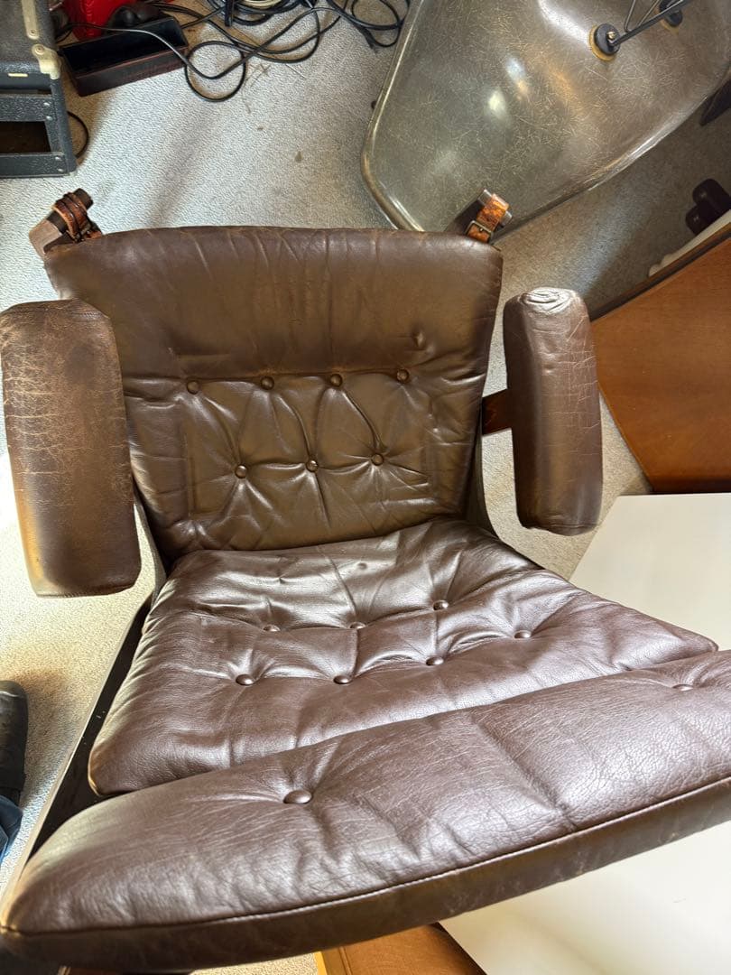 シガード・レッセル Falcon Chair with Arm バットネ 北欧