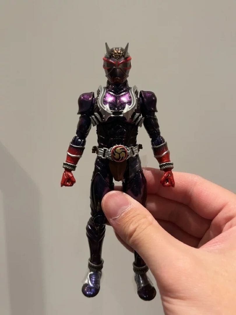s.h.figuarts 仮面ライダー響鬼用　10th 腰パーツ
