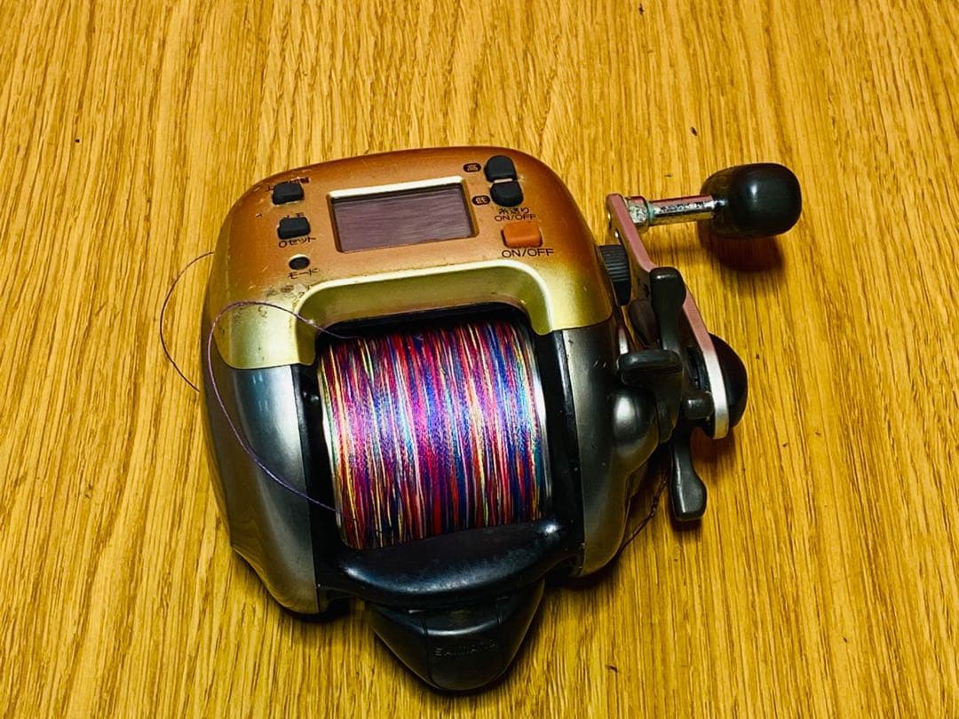 Shimano 電動リール デジタル表示 3000H 中古