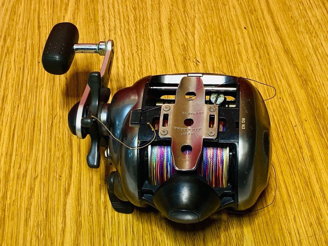 Shimano 電動リール デジタル表示 3000H 中古