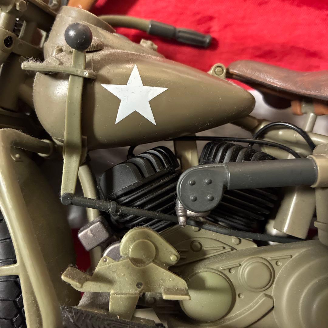 ハズブロ製1/6ハーレー・ダビッドソンWLA45&アメリカ陸軍伝令兵BOXセット