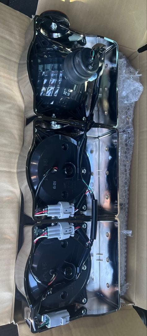 LEDコンビテールランプ 丸型吊り下げタイプ3連 クリア 左右セット