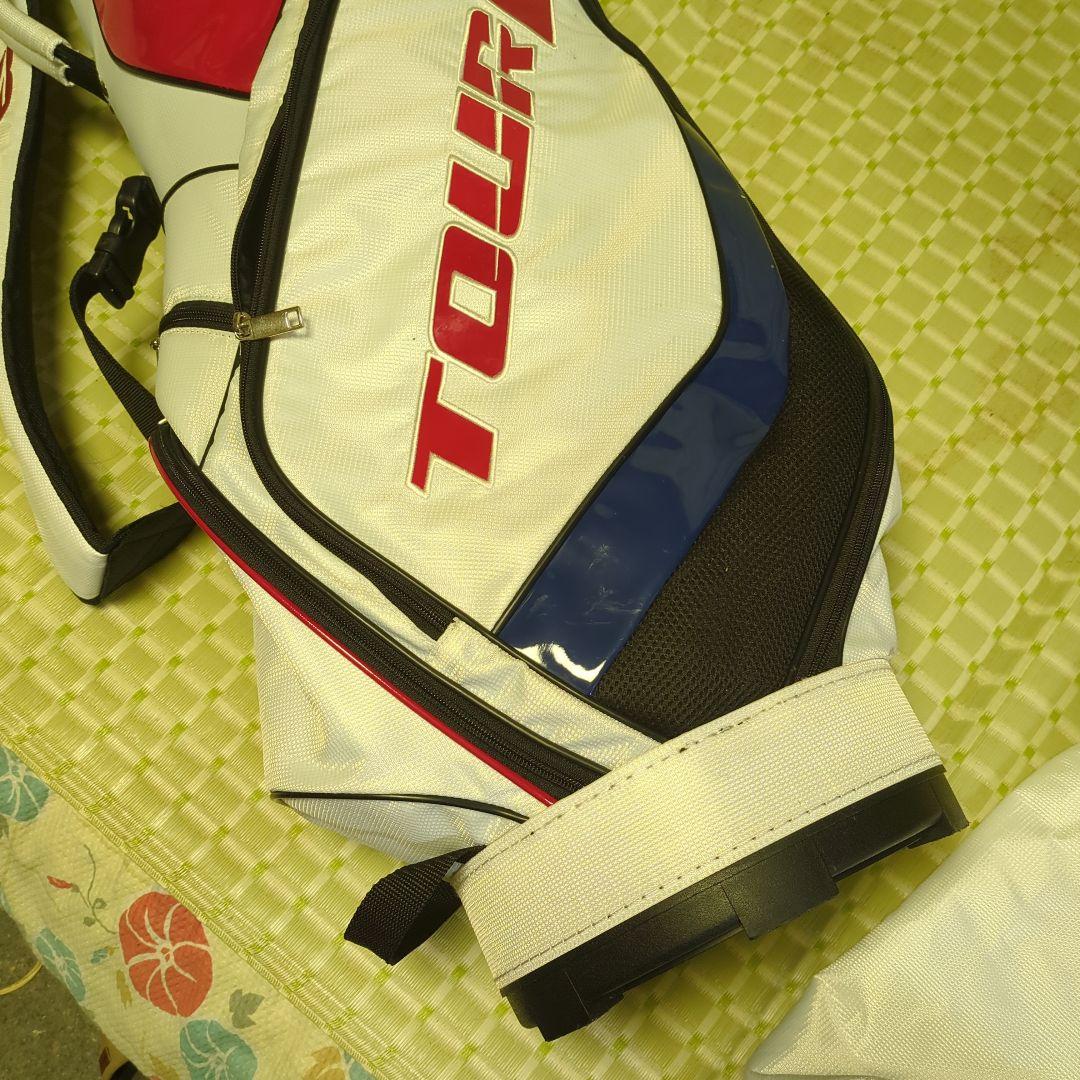 TOUR B キャディバッグ 軽量