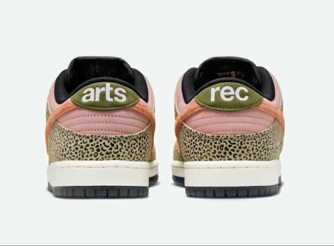 スケートボード NIKE SB Dunk Low Pro QS Arts-Rec US9.5