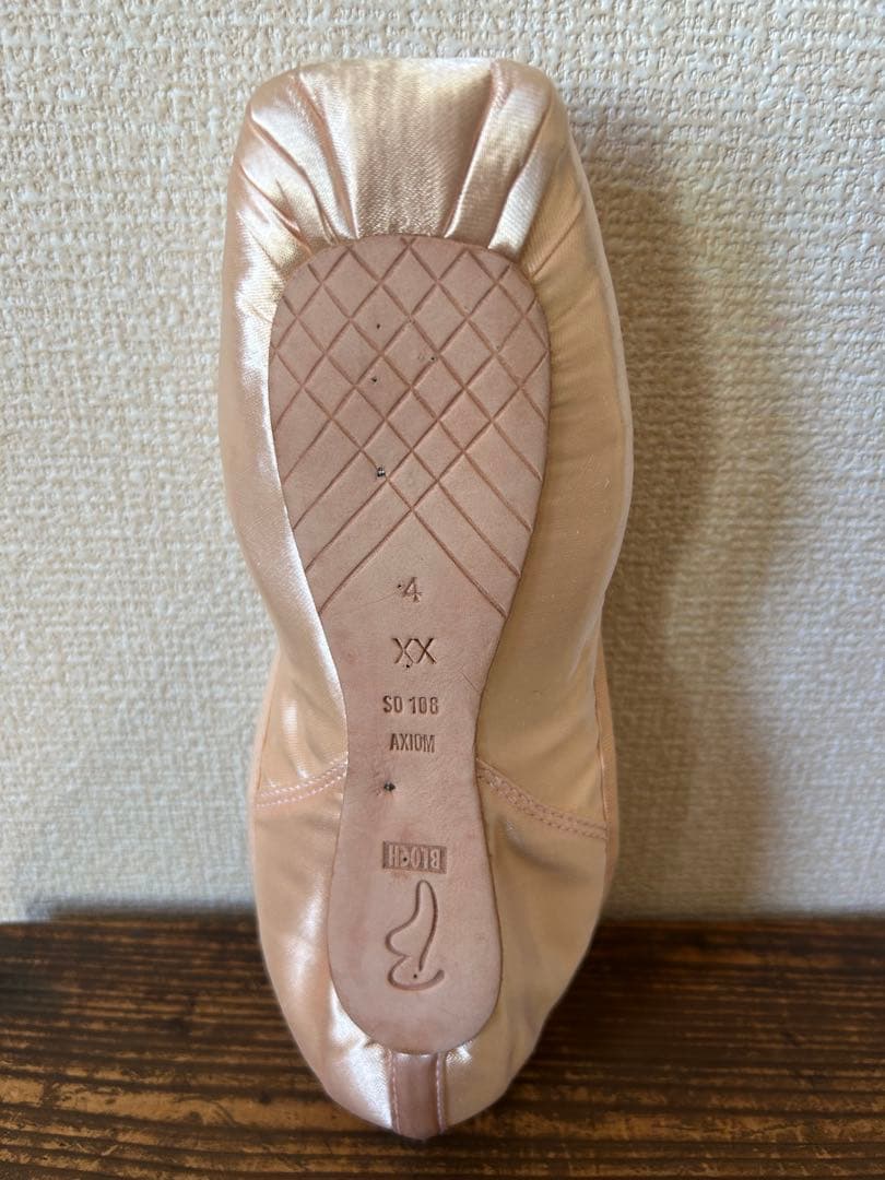 BLOCH AXIOM トゥシューズ 4XX