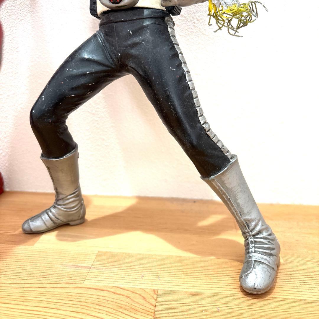 【完成品】仮面ライダー 巨大フィギア