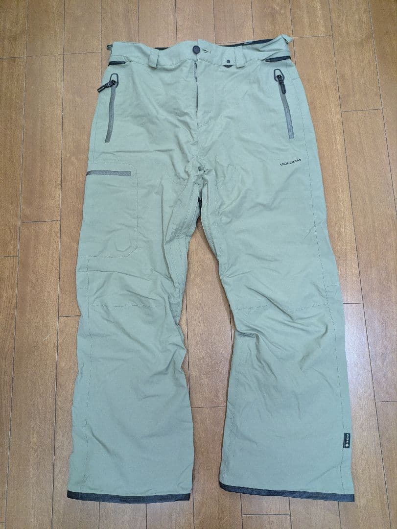 VOLCOM GORE-TEX防水スノーボードウェア上下セット US/Мサイズ