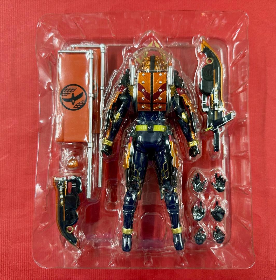 584 未使用 S.H.Figuarts 仮面ライダー鎧武 カチドキアームズ