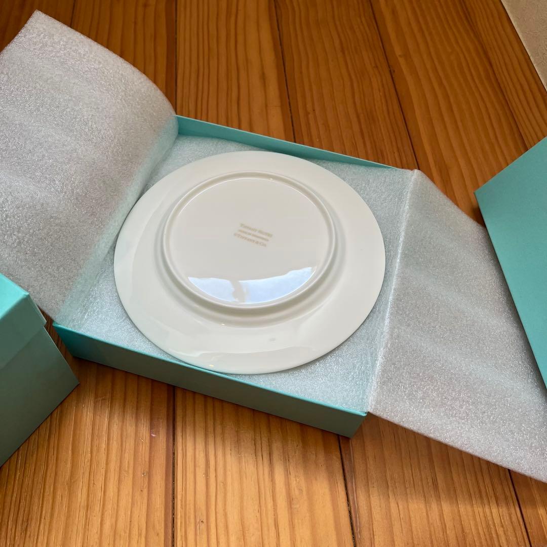 ティファニーTiffany ノーツ Notes ペアプレートホワイト×ゴールド