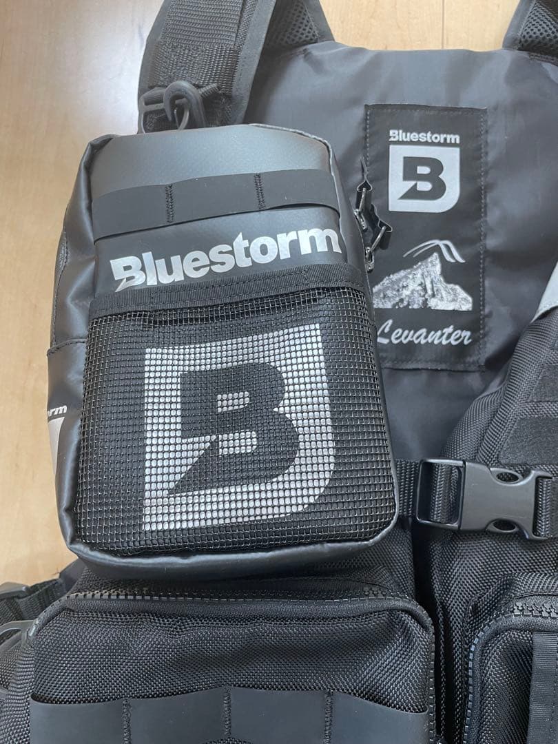 ⭐︎美品　ブルーストーム　レバンテ　ゲームベスト　ブラック　L2-BSJ41