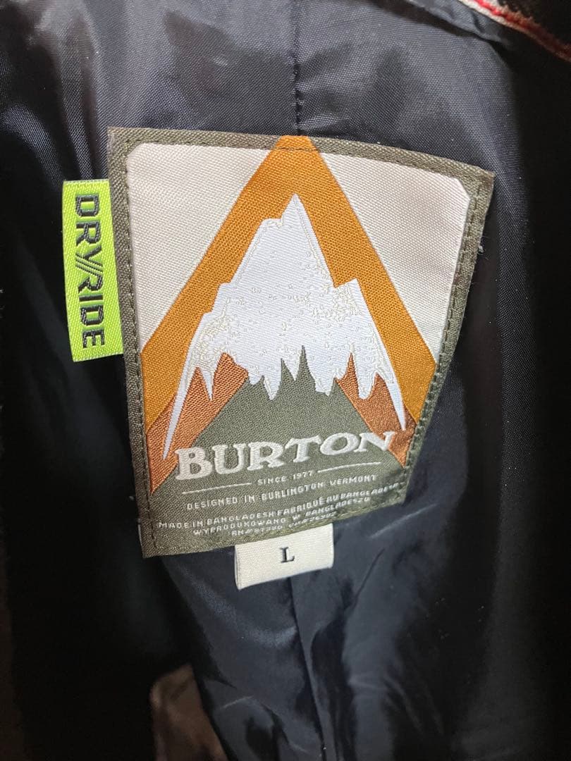 Burton バートン スノーボードパンツ　迷彩　カモフラ　Dry ride