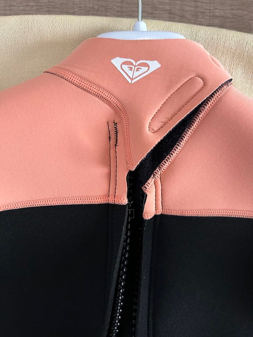 ROXY ロキシー ウェットスーツ キッズ スプリング　　　 ピンク/黒 美品