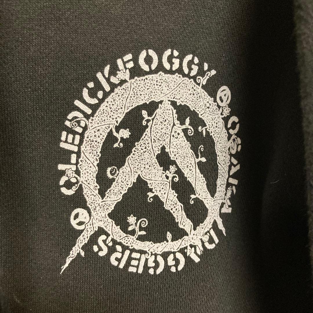 ①OLEDICKFOGGY x OSAKA DAGGERS 限定コラボパーカー