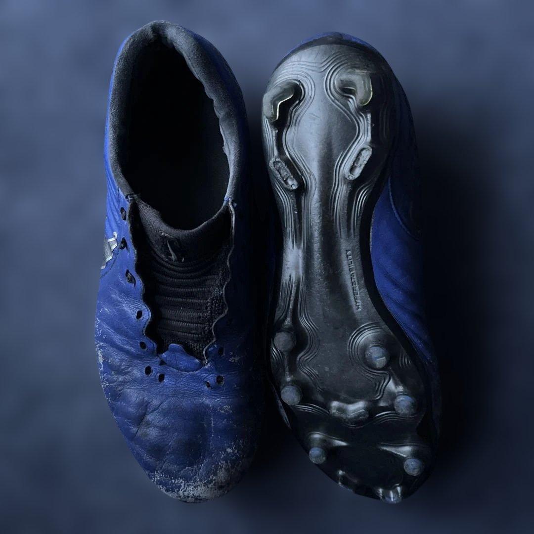 Nike サッカーシューズ スパイク 青　紐なし