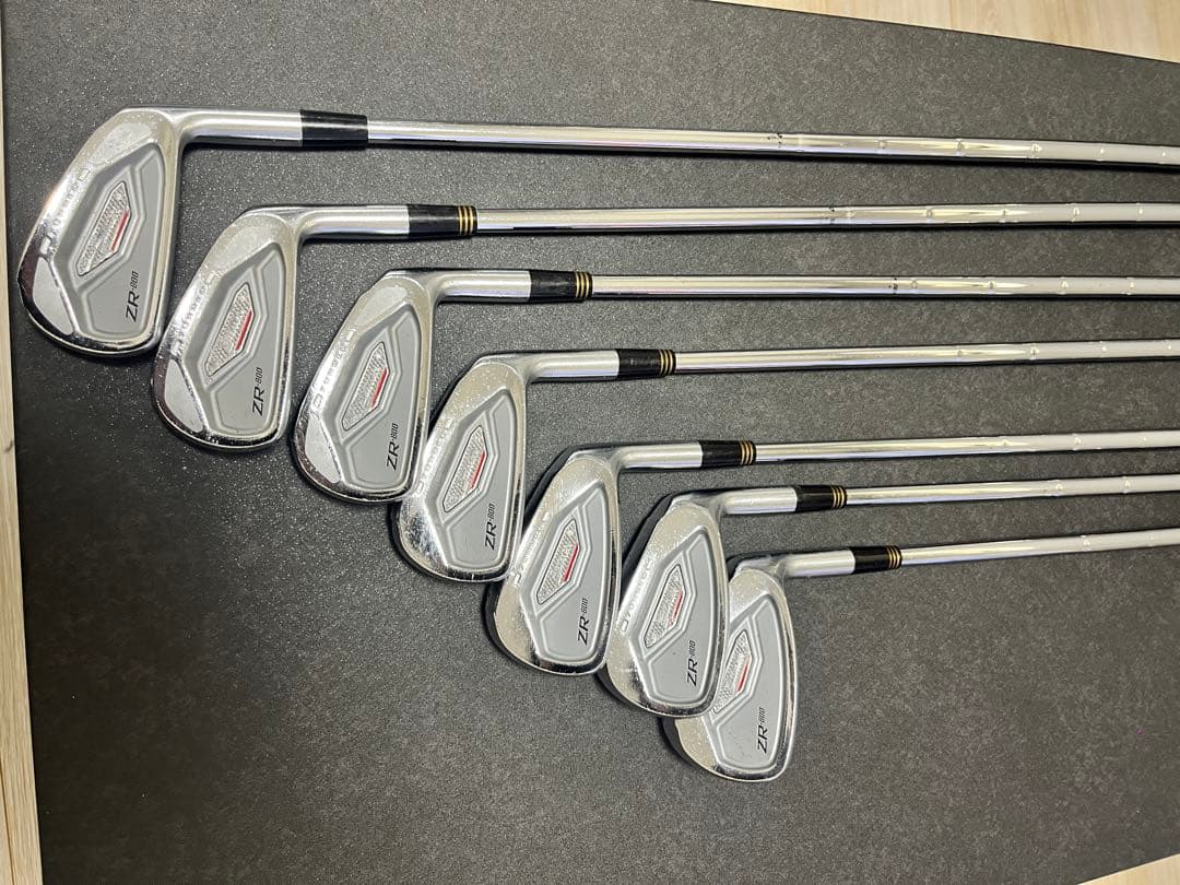 【最終値下げ】スリクソン SRIXON ZR800 4〜P 7本セット