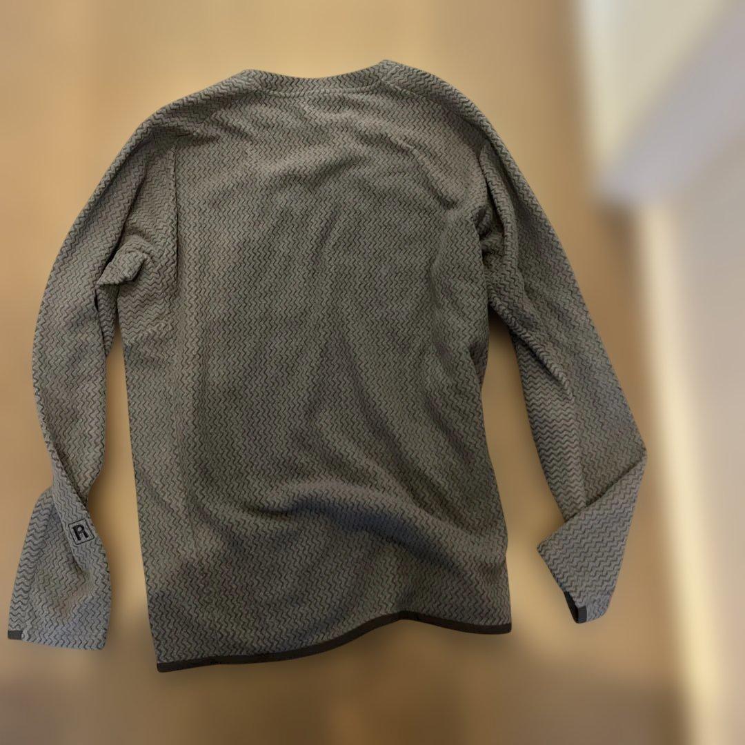 パタゴニアフリース R1 AIR CREW ブラック 中古美品！