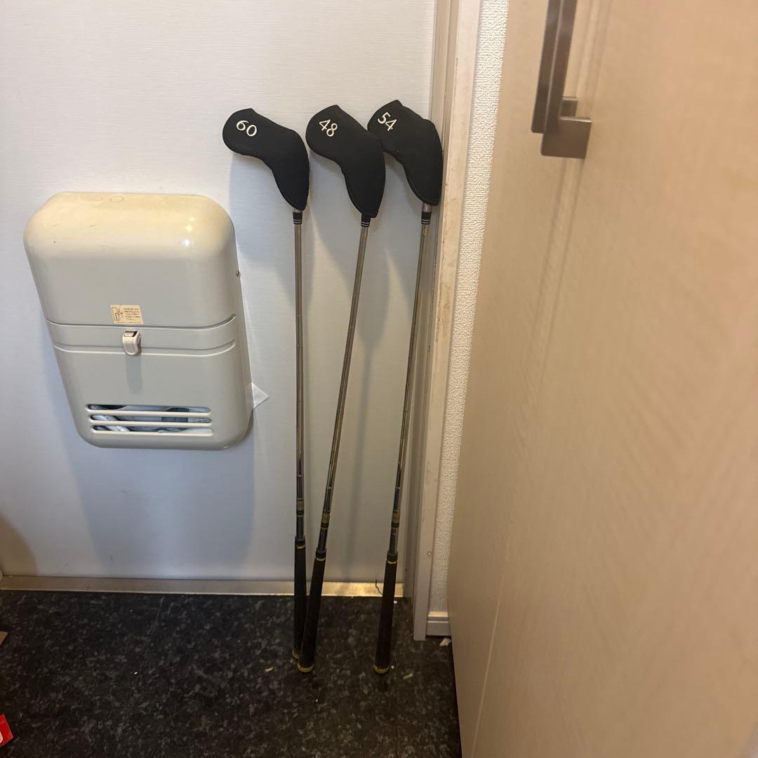 Titleist ゴルフバッグ・ウェッジセット•ゴルフクラブ