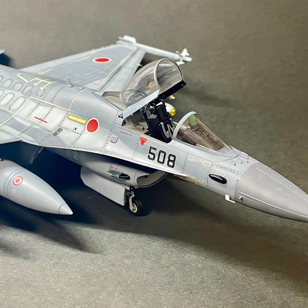 【完成品】 ハセガワ 1/48 F-16J \"ワイバーン\" 幻の爆撃