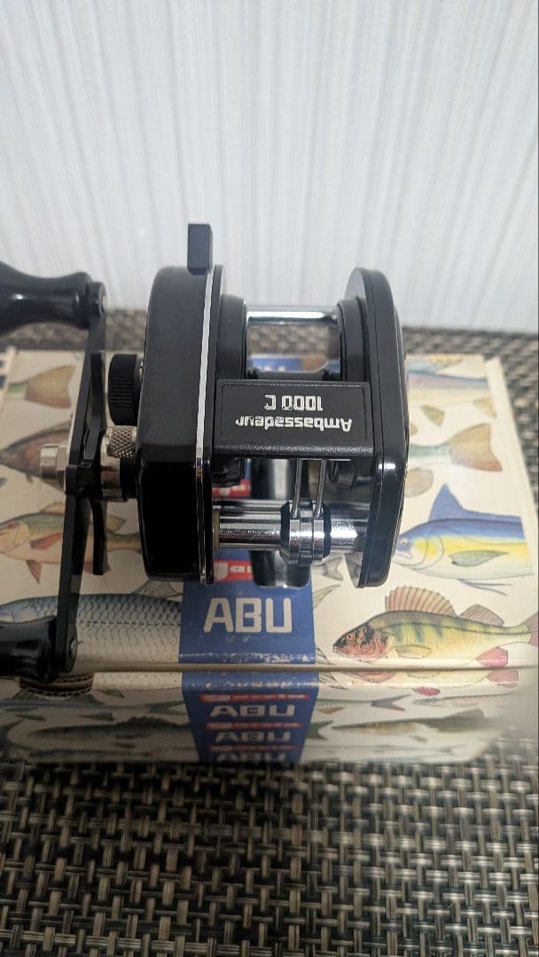 極美品 abu 1000 アブ 1000c 83年式 アブガルシア
