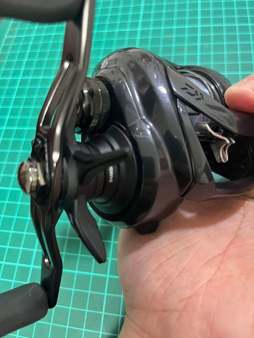 タトゥーラＴＷ　４００ＸＨ　早い者勝ち☆美品☆処分品☆釣り引退☆ベイトリール