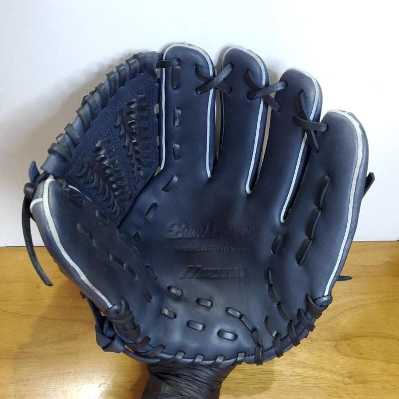 ミズノ ビューリーグ 限定カラー ネイビー Mラベル 美品 内野用 軟式グローブ