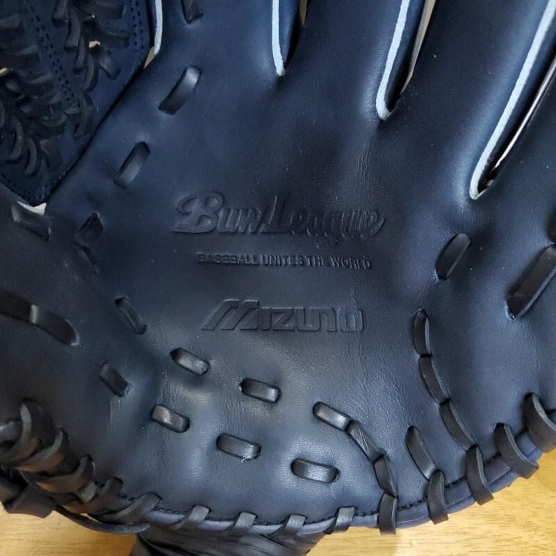 ミズノ ビューリーグ 限定カラー ネイビー Mラベル 美品 内野用 軟式グローブ
