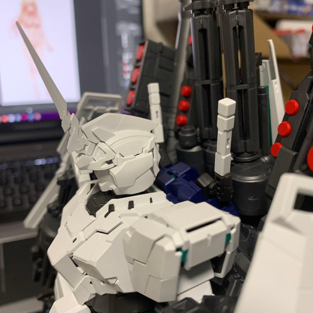 海外製 MGEX フルアーマー ユニコーンガンダム 最終決戦仕様