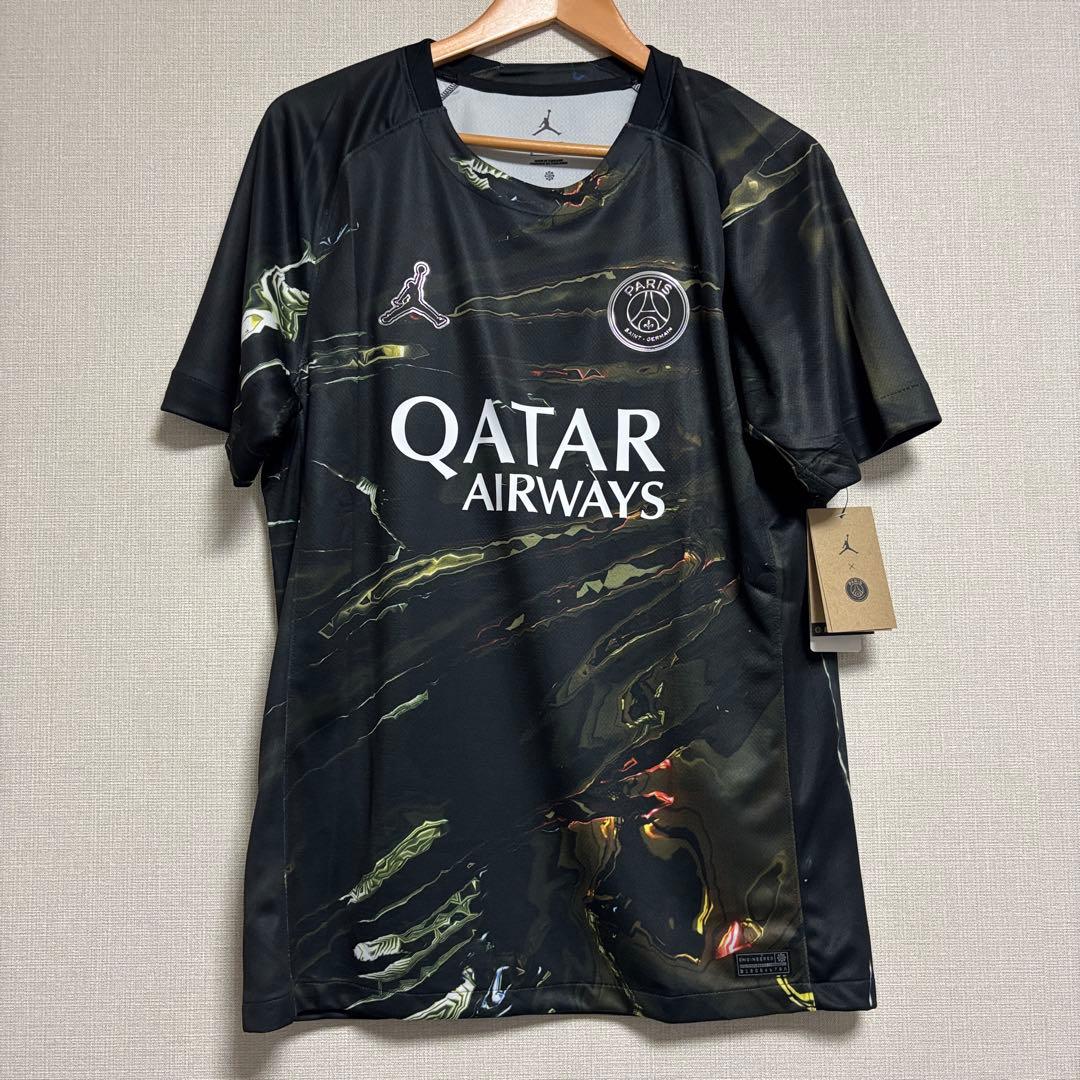新品　ナイキ　パリ　サンジェルマン　サッカーシャツ