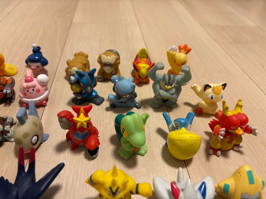 ポケモンキッズ　ポケモン　指人形　80体　まとめ売り