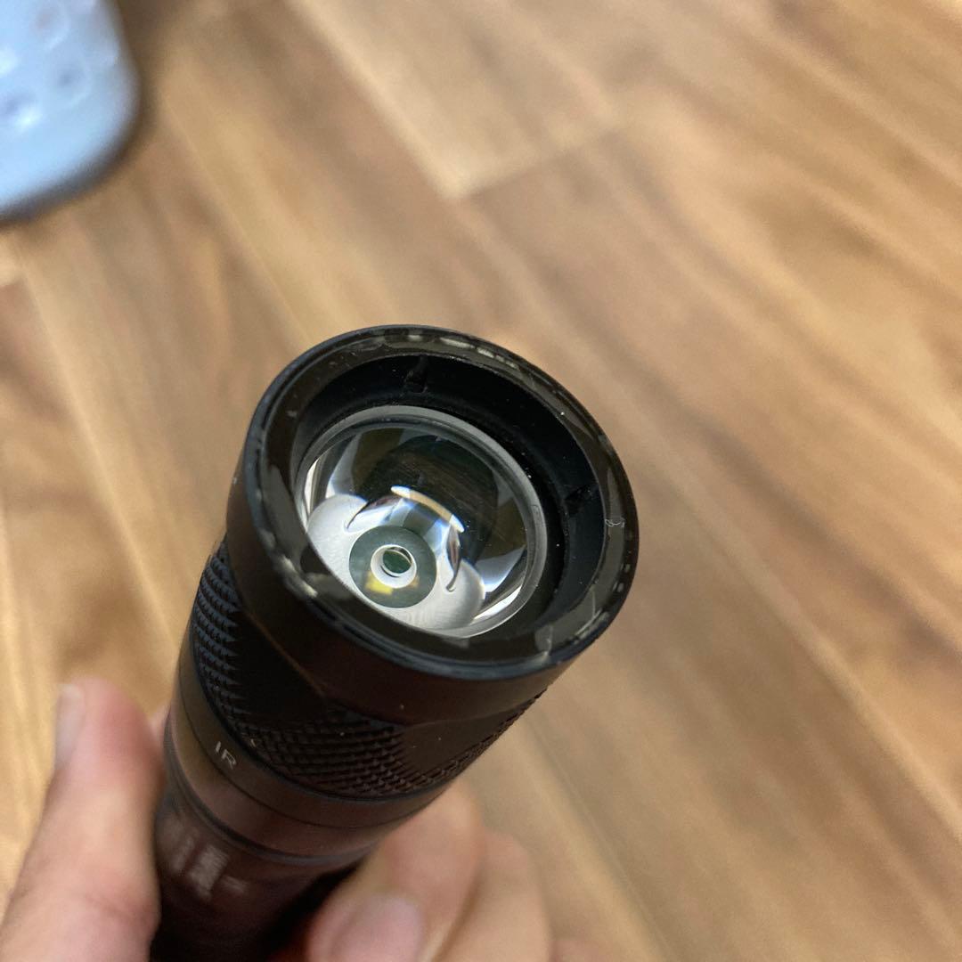 シュアファイア surefire ヴァンパイア　v1