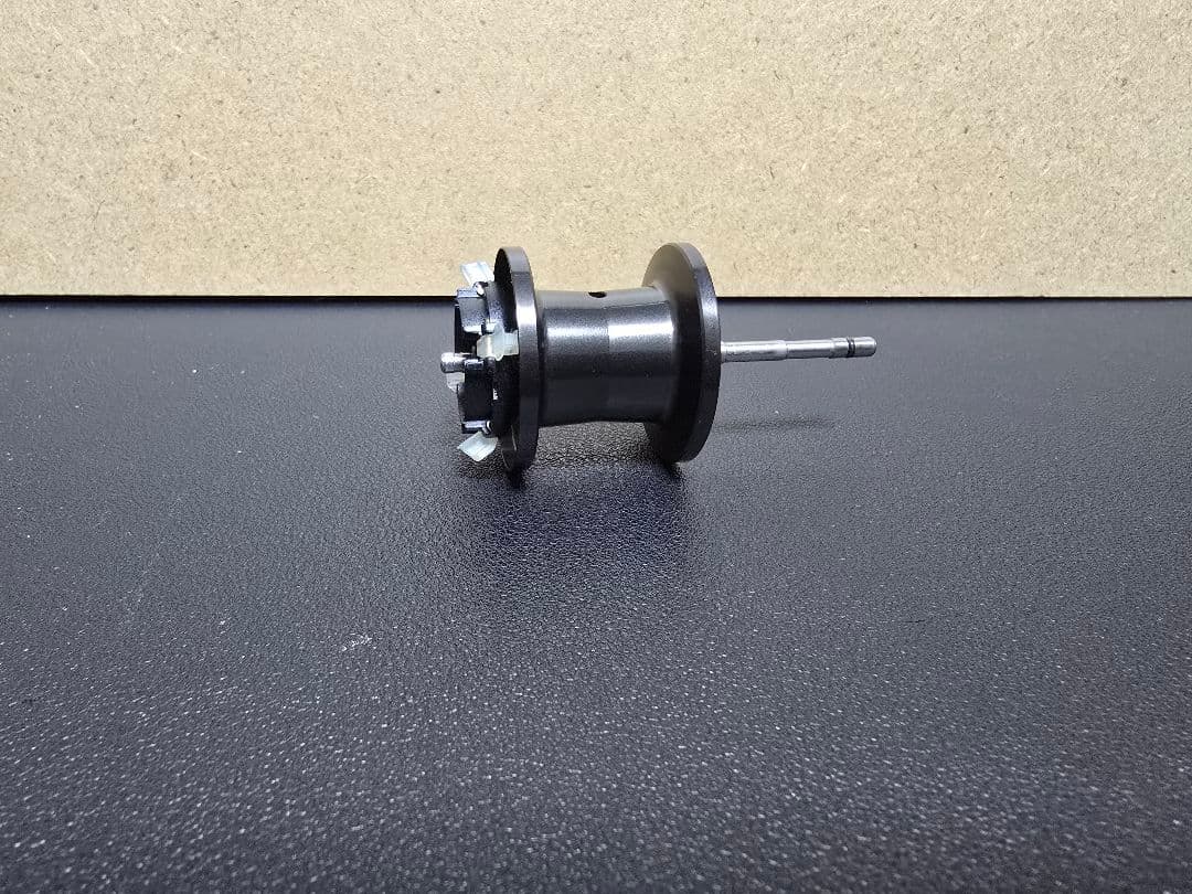 24 SLX 70 中古