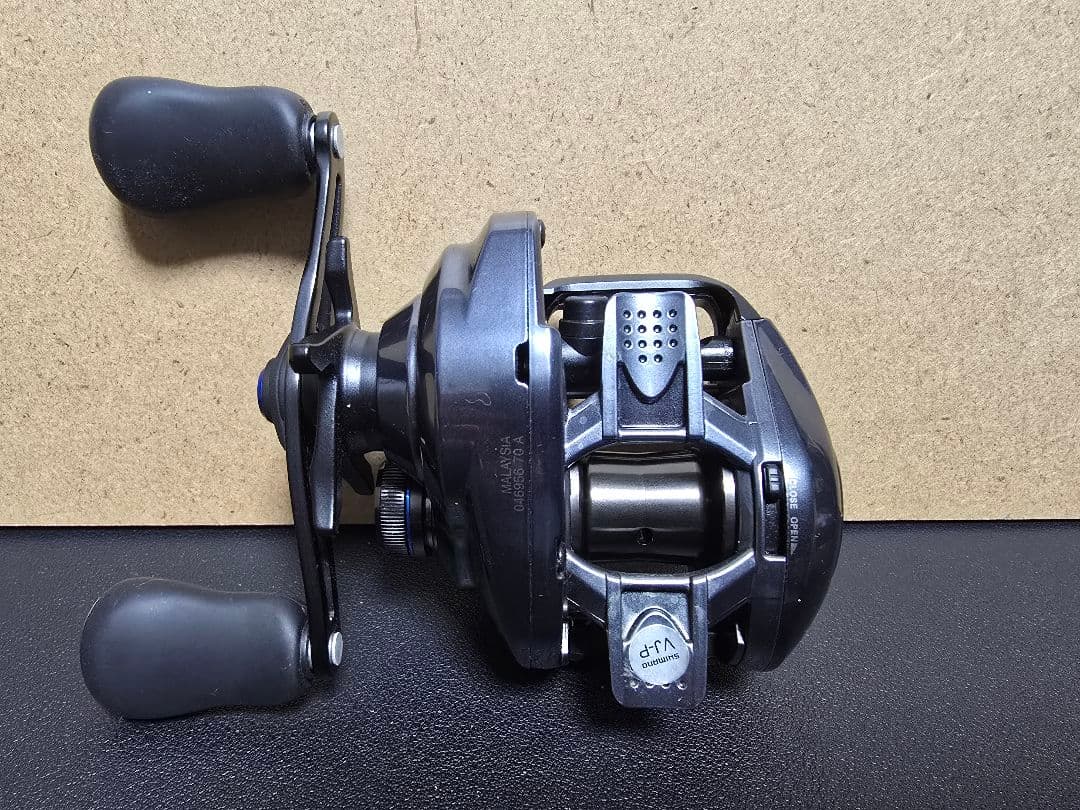 24 SLX 70 中古