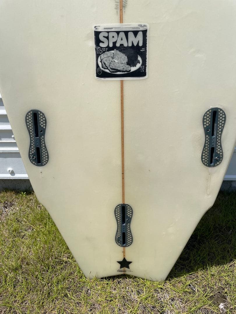 送料無料！スーパーブランド SPAM5'9 サーフボード SUPER brand