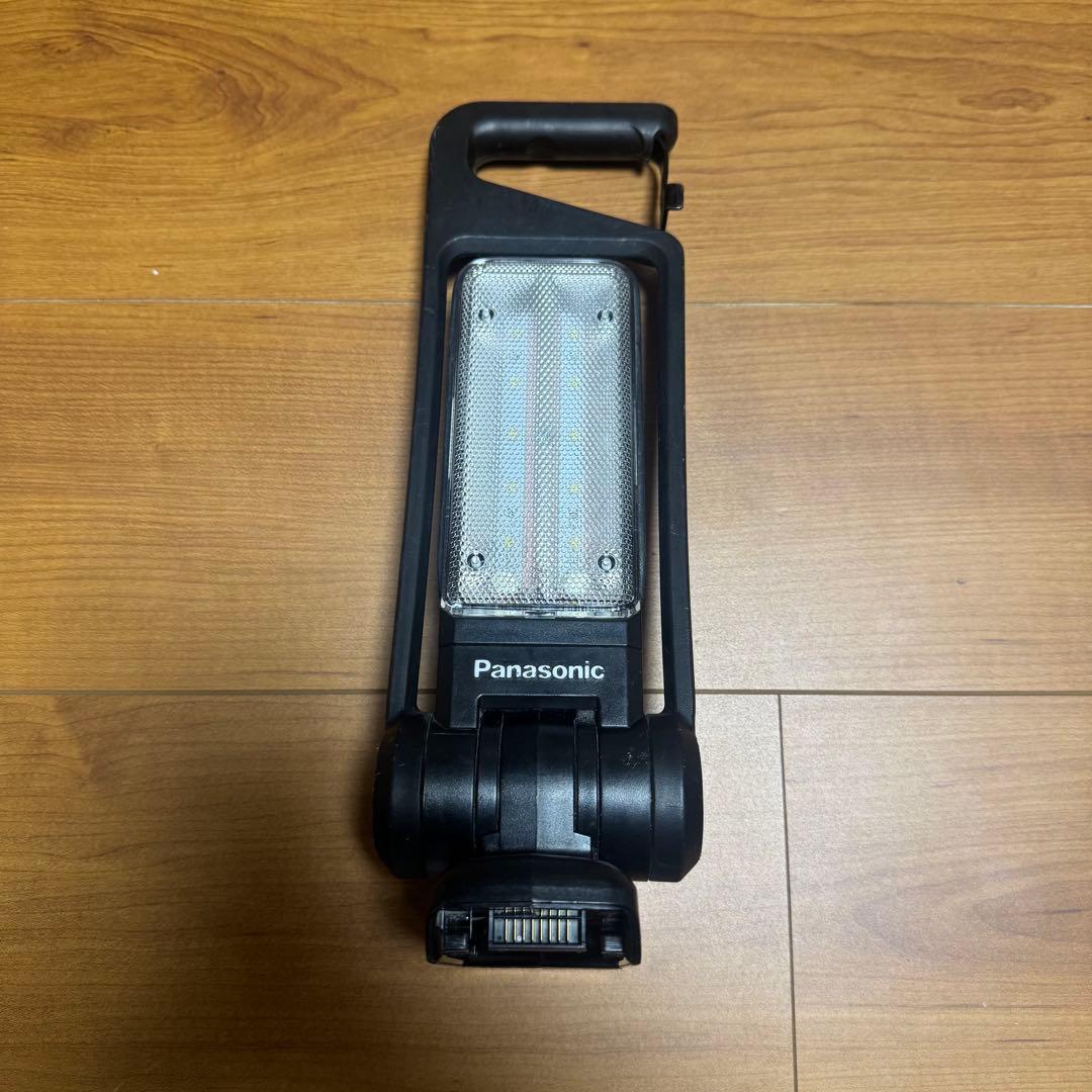 Panasonic 充電LEDマルチ投光器　EZ37C3